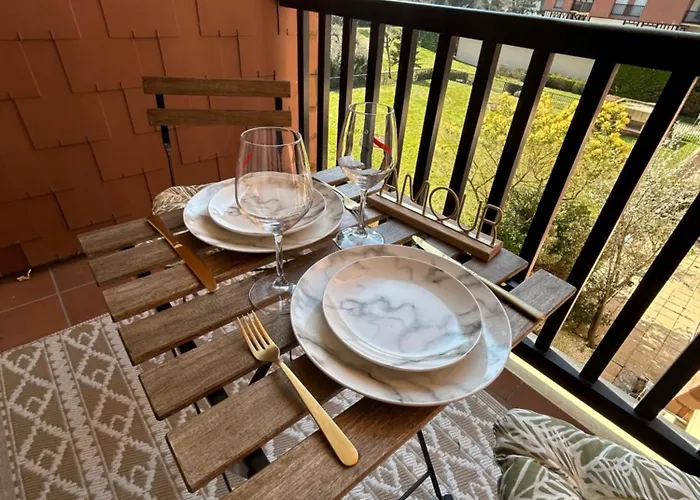 La Emeraude - Cosy, Chic Et Bord De