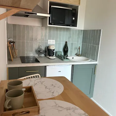 La Emeraude - Cosy, Chic Et Bord De דירה קאבורג